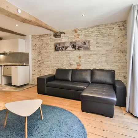 1 Bedroom Awesome In Lägenhet Dieppe