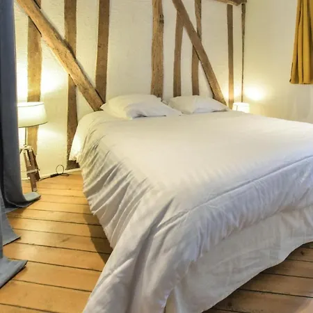 Lägenhet 1 Bedroom Awesome In Dieppe